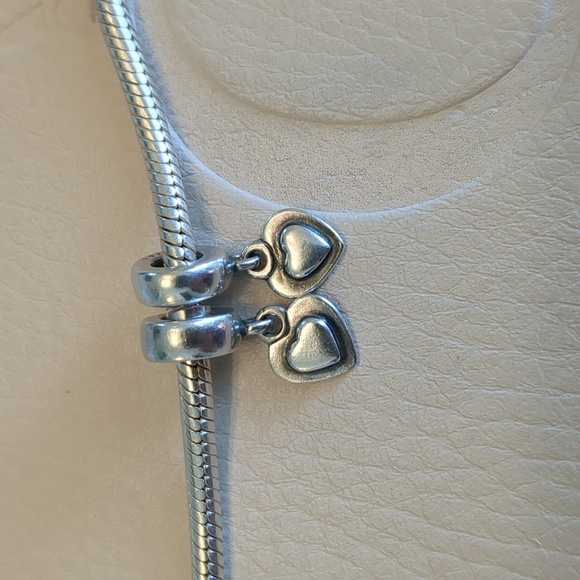 2 Pandora heart dangles - Picture 2 of 9